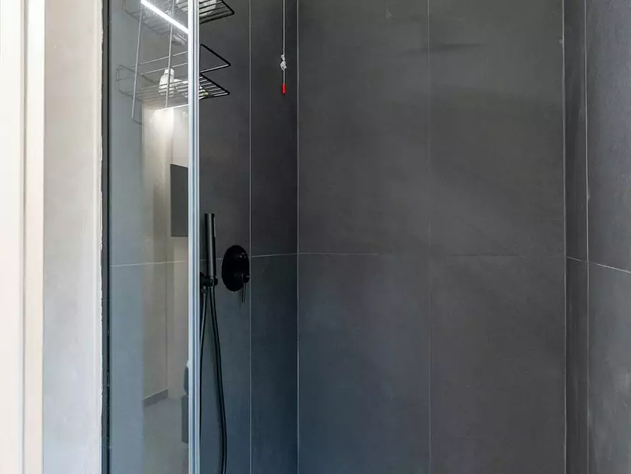 Immagine 8 di Camera in affitto  in Via Faenza a Firenze