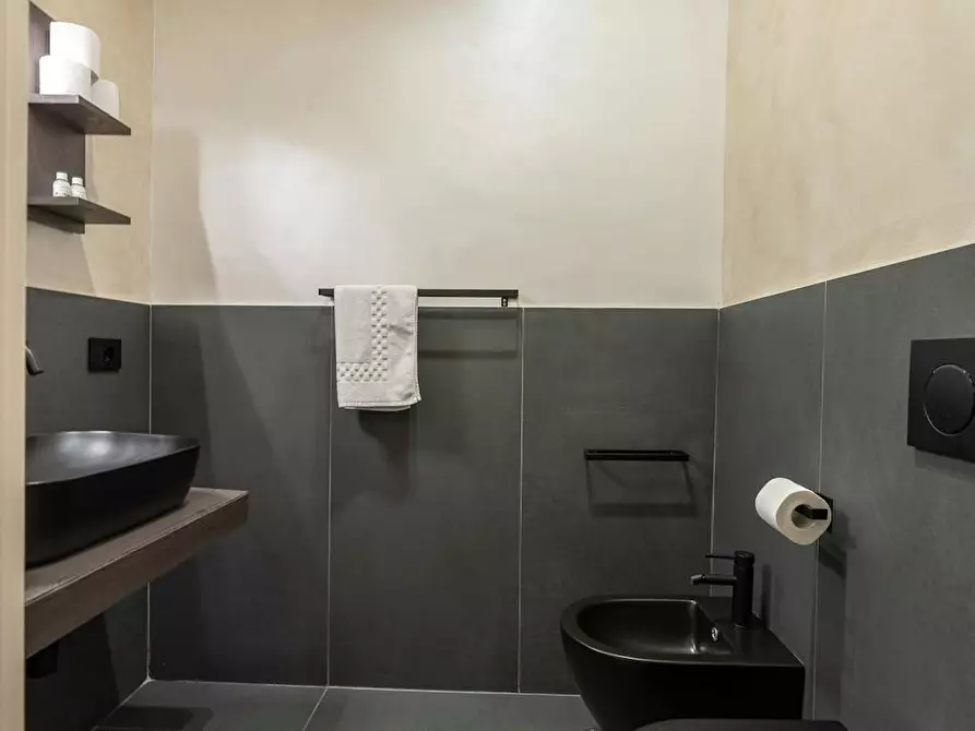 Immagine 3 di Camera in affitto  in Via Faenza a Firenze