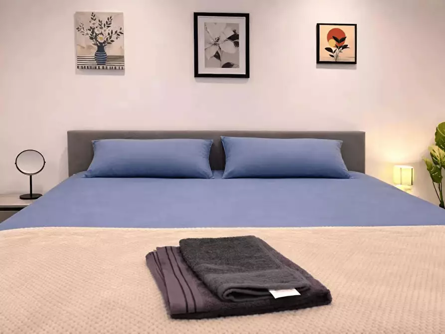 Immagine 6 di Casa indipendente in affitto  in Cloister Street a 