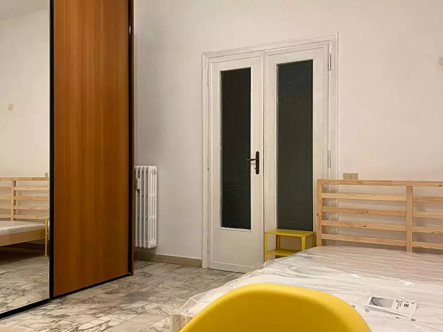 Immagine 1 di Camera in affitto  in Via Fregene a Roma