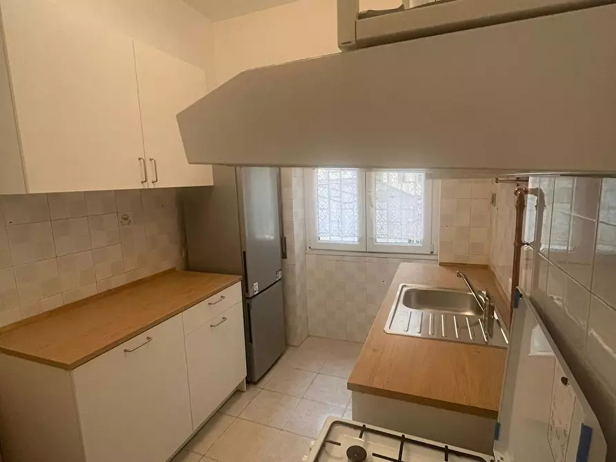 Immagine 9 di Camera in affitto  in Via Fregene a Roma