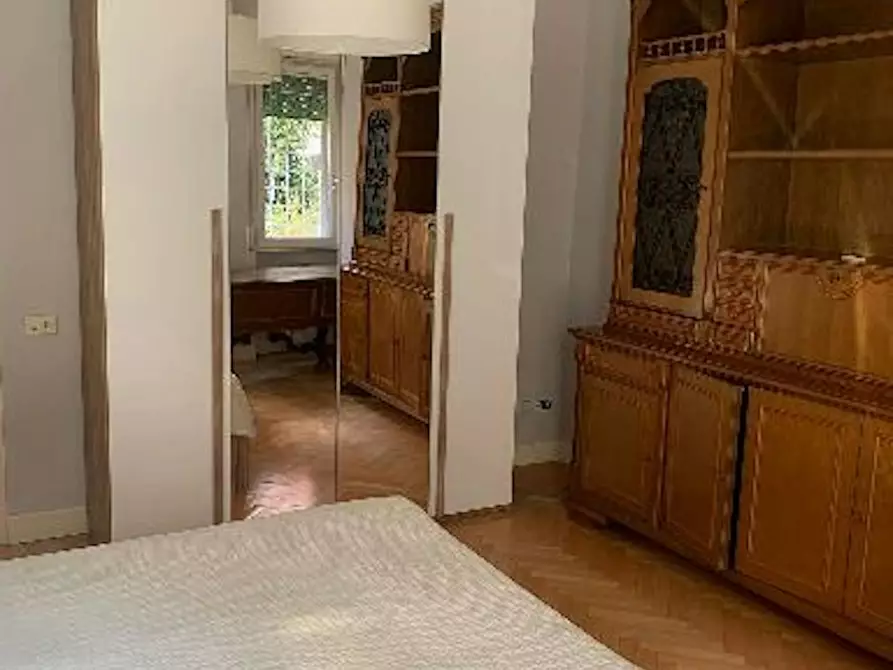 Immagine 2 di Camera in affitto  in Via Bassano del Grappa a Roma