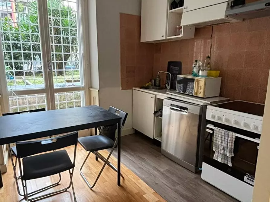 Immagine 5 di Camera in affitto  in Via Bassano del Grappa a Roma