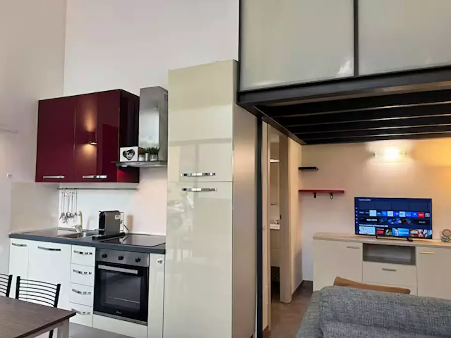 Immagine 2 di Appartamento in affitto  in Via Giuseppe Ripamonti a Milano