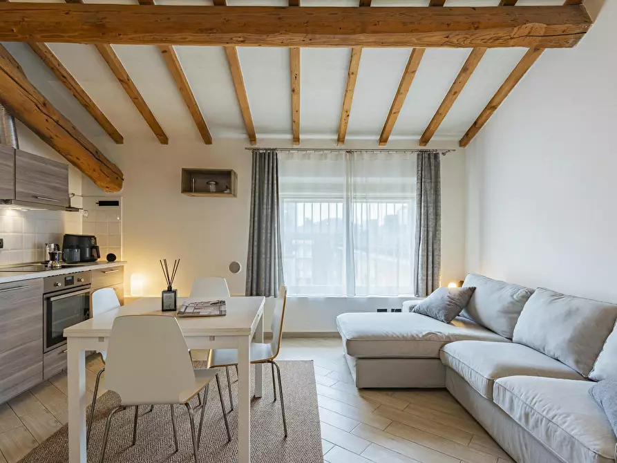 Immagine 2 di Appartamento in affitto  in Via Paolo Ferrari a Modena