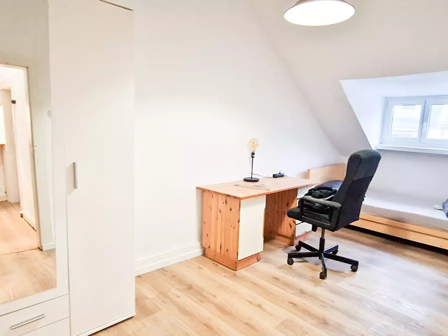 Immagine 2 di Appartamento in affitto  in Kronprinzenstraße a Düsseldorf