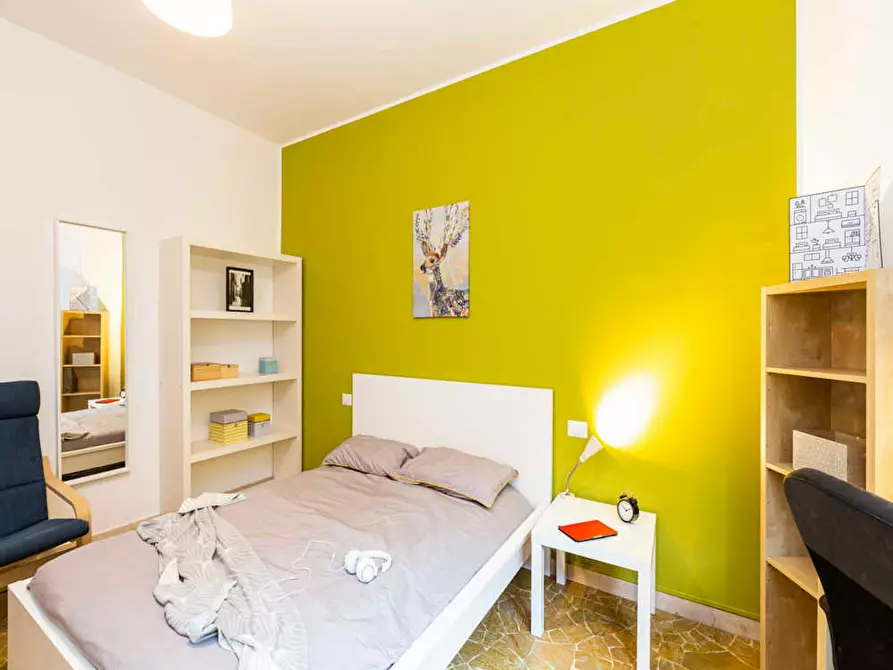 Immagine 2 di Camera in affitto  in Corso Vercelli a Milano