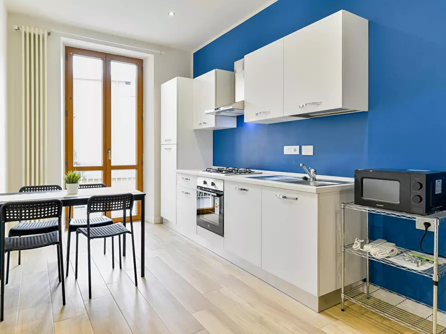 Immagine 4 di Camera in affitto  in Via Cesana a Torino