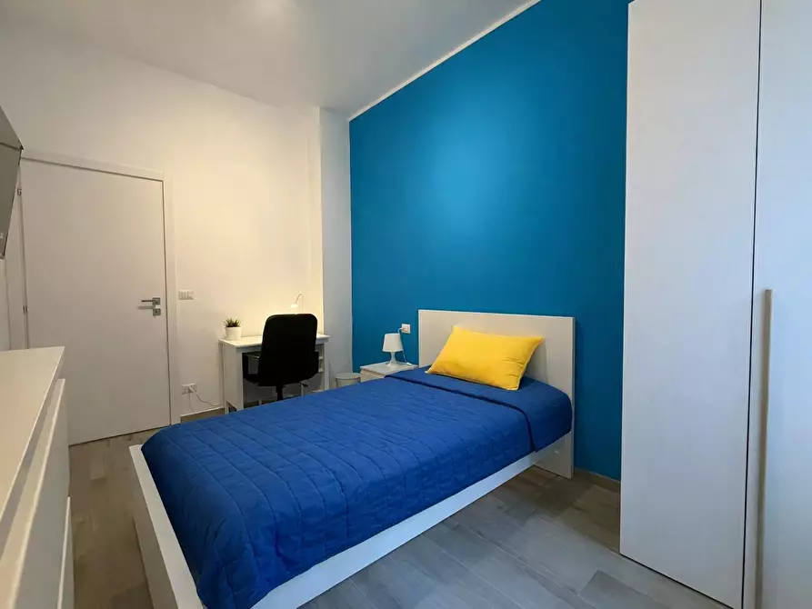 Immagine 1 di Camera in affitto  in Via Cesana a Torino