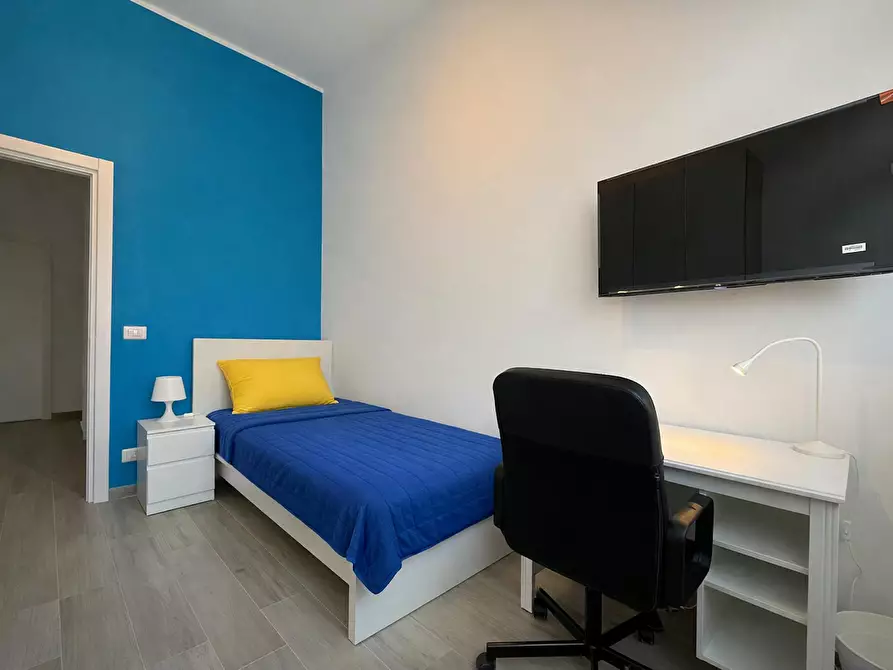 Immagine 2 di Camera in affitto  in Via Cesana a Torino