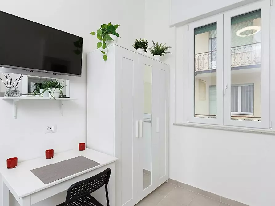 Immagine 2 di Camera in affitto  in Viale Fratelli Spazzoli a Forli'