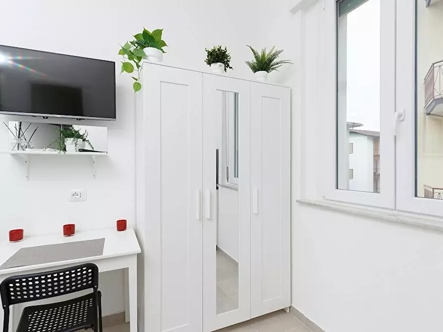 Immagine 3 di Camera in affitto  in Viale Fratelli Spazzoli a Forli'