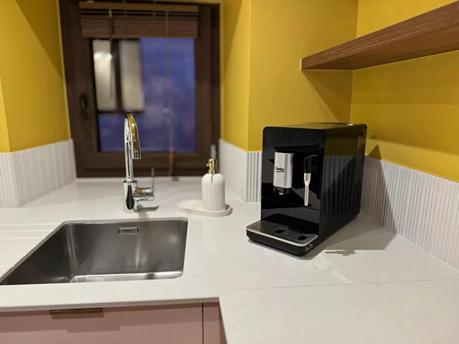 Immagine 9 di Appartamento in affitto  in Rue Grenette a Annecy