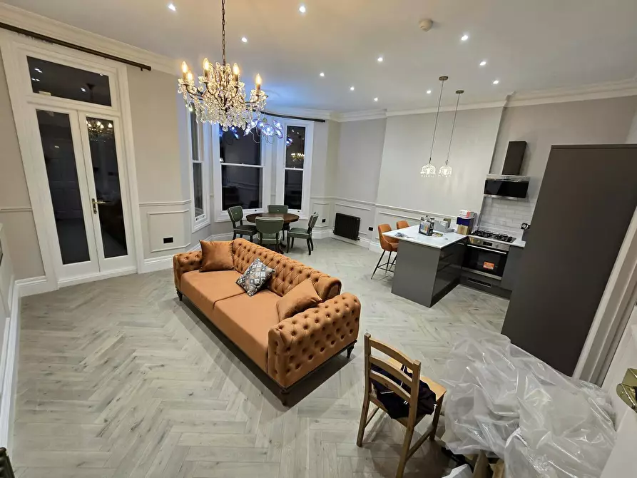 Immagine 4 di Appartamento in affitto  in Philbeach Gardens a Kensington