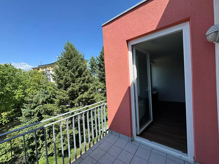 Immagine 10 di Appartamento in affitto  in Im Mellsig a Frankfurt am Main