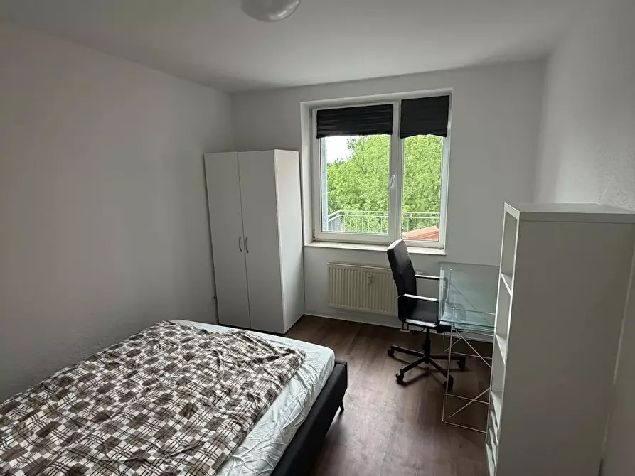 Immagine 5 di Appartamento in affitto  in Im Mellsig a Frankfurt am Main
