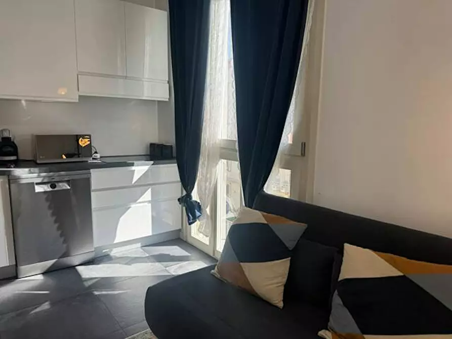 Immagine 4 di Appartamento in affitto  in Via Melegnano a Milano