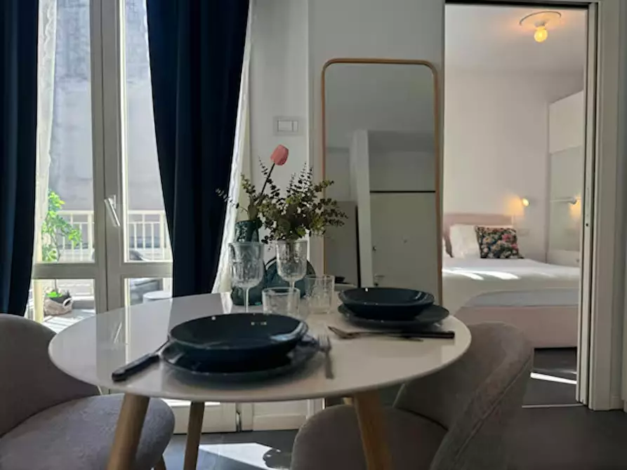 Immagine 9 di Appartamento in affitto  in Via Melegnano a Milano