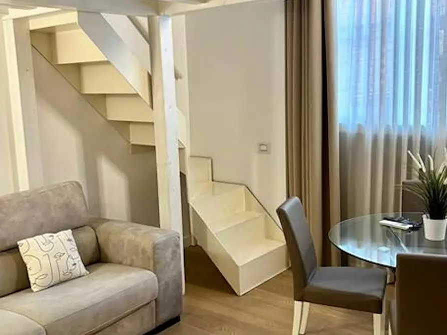 Immagine 5 di Appartamento in affitto  in Via Vespri Siciliani a Milano