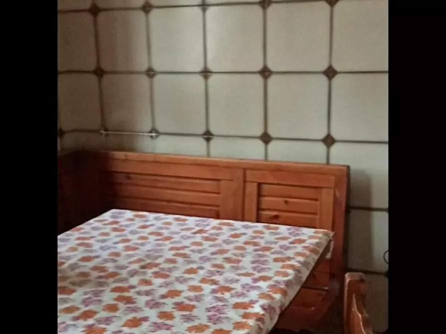 Immagine 6 di Camera in affitto  in Viale Traiano a Napoli