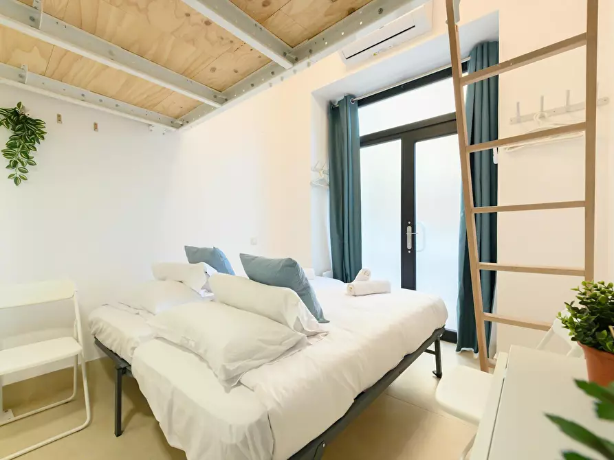 Immagine 8 di Appartamento in affitto  in Calle de Rufino Blanco a Madrid