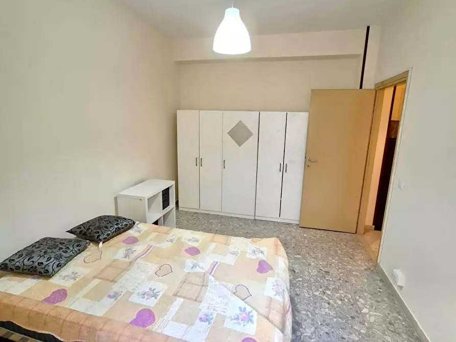 Immagine 2 di Camera in affitto  in Via Cesare Arzelà a Roma