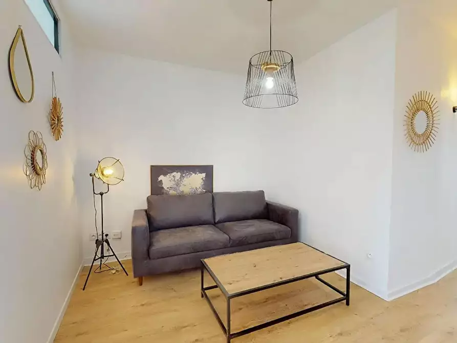 Immagine 5 di Camera in affitto  in Rue du Professeur Roux a Vénissieux