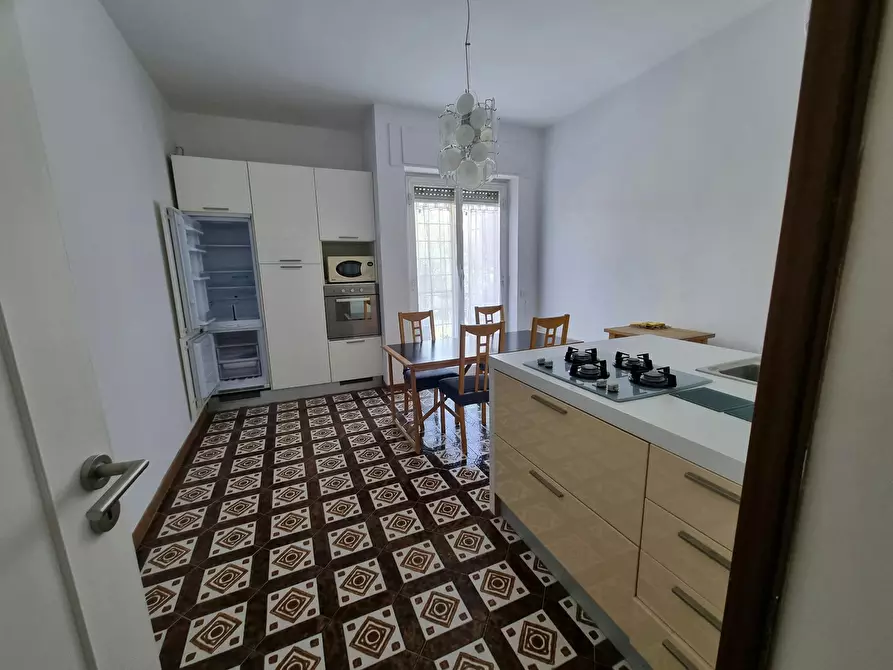 Immagine 6 di Appartamento in affitto  in Via Montesilvano a Roma