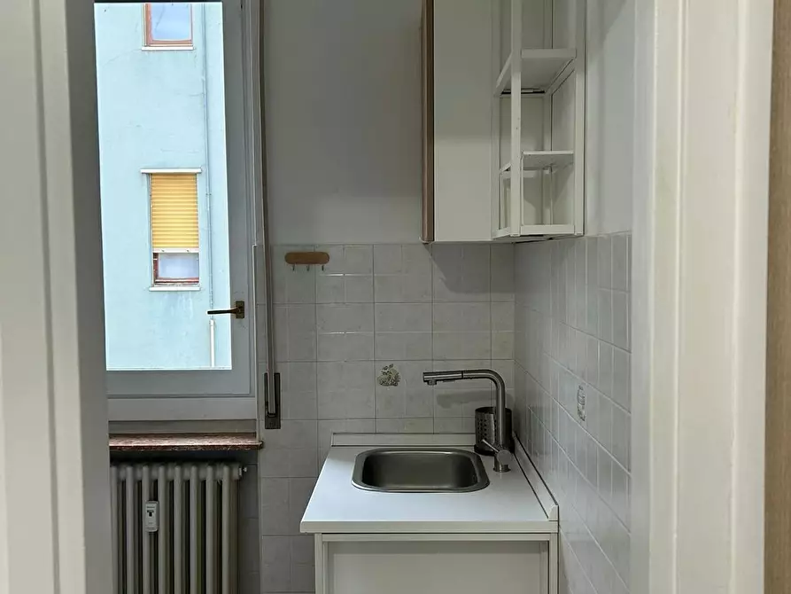 Immagine 5 di Appartamento in affitto  in Via Carlo Goldoni a Monza