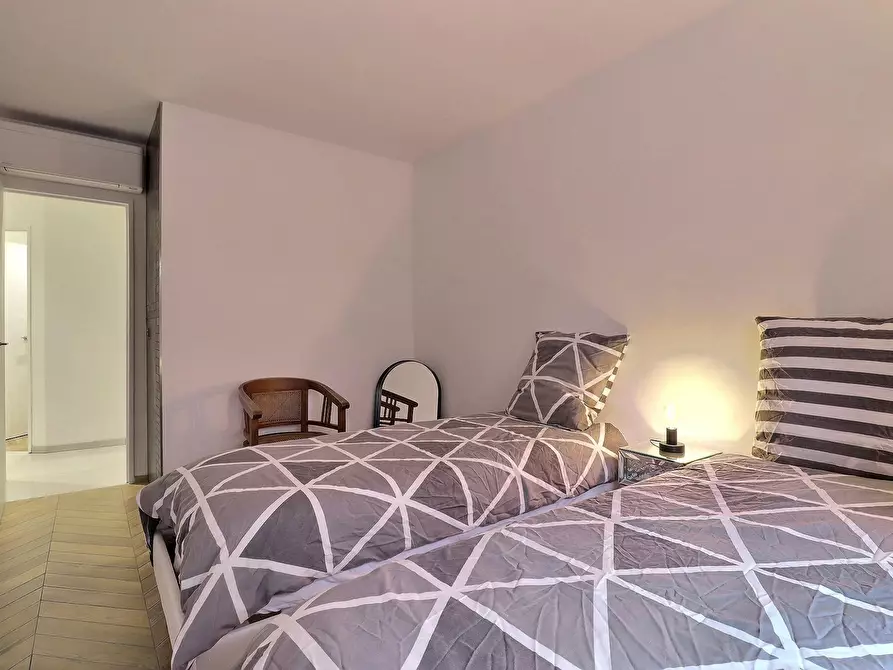 Immagine 10 di Appartamento in affitto  in Avenue Niel a Paris 17