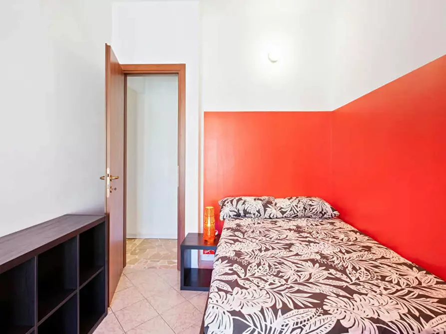 Immagine 1 di Camera in affitto  in Via Casoretto a Milano