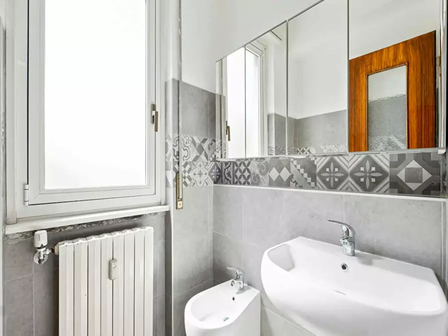 Immagine 10 di Camera in affitto  in Via Casoretto a Milano