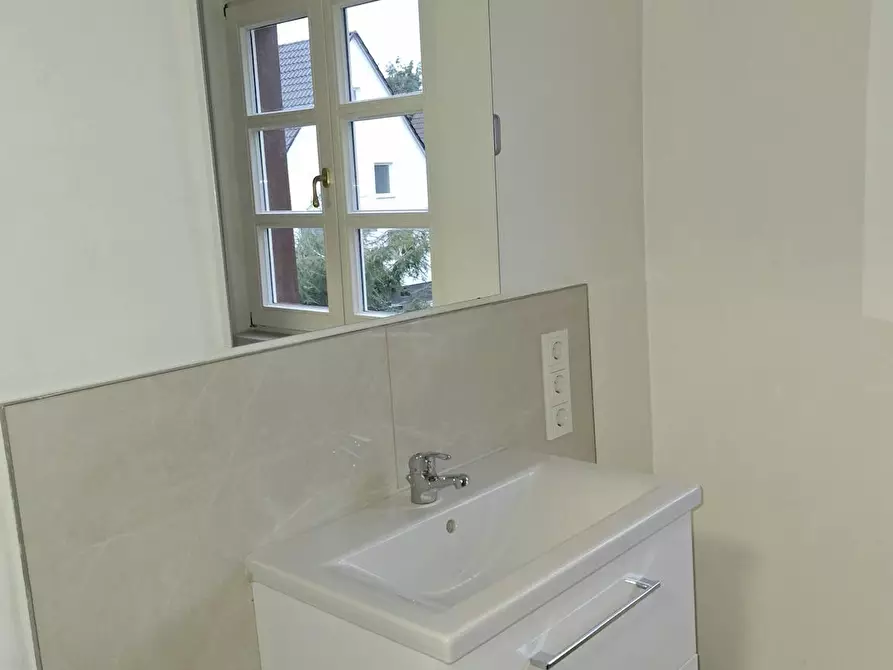 Immagine 2 di Appartamento in affitto  in Beethovenstraße a Leverkusen