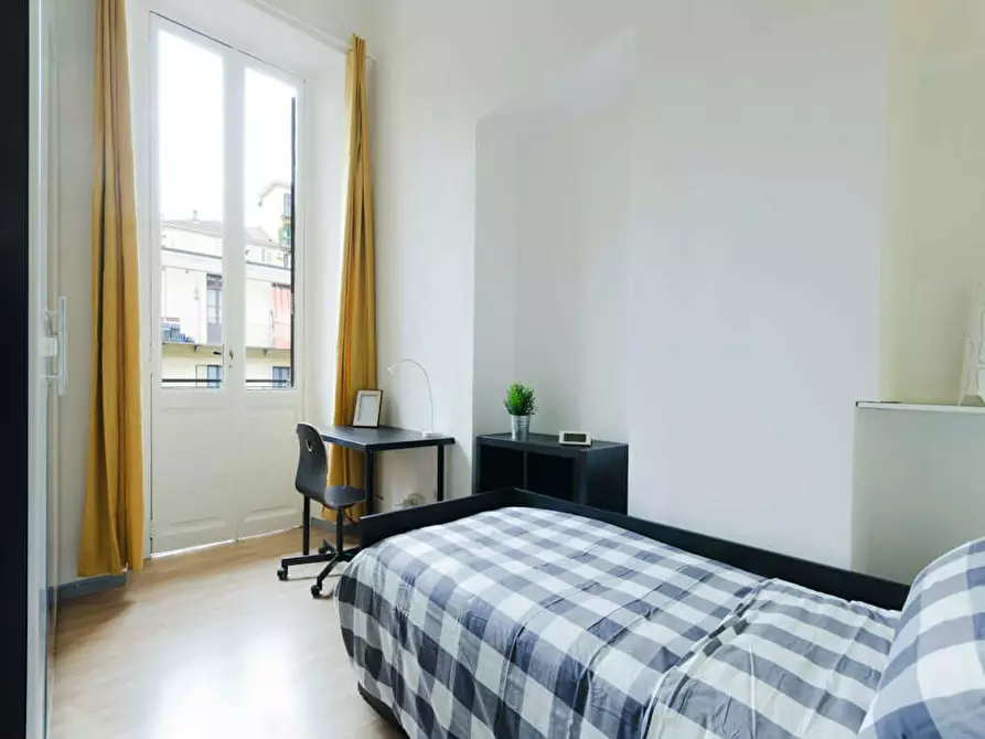 Immagine 1 di Camera in affitto  in Via Legnano a Torino