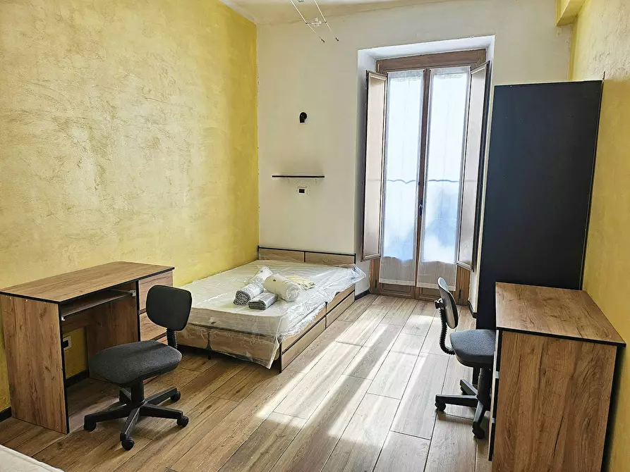 Immagine 2 di Camera condivisa in affitto  in Corso Novara a Torino