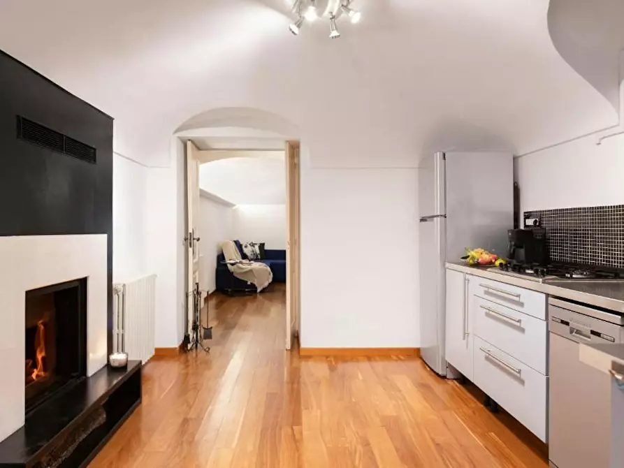 Immagine 10 di Appartamento in affitto  in Via San Massimo a Torino