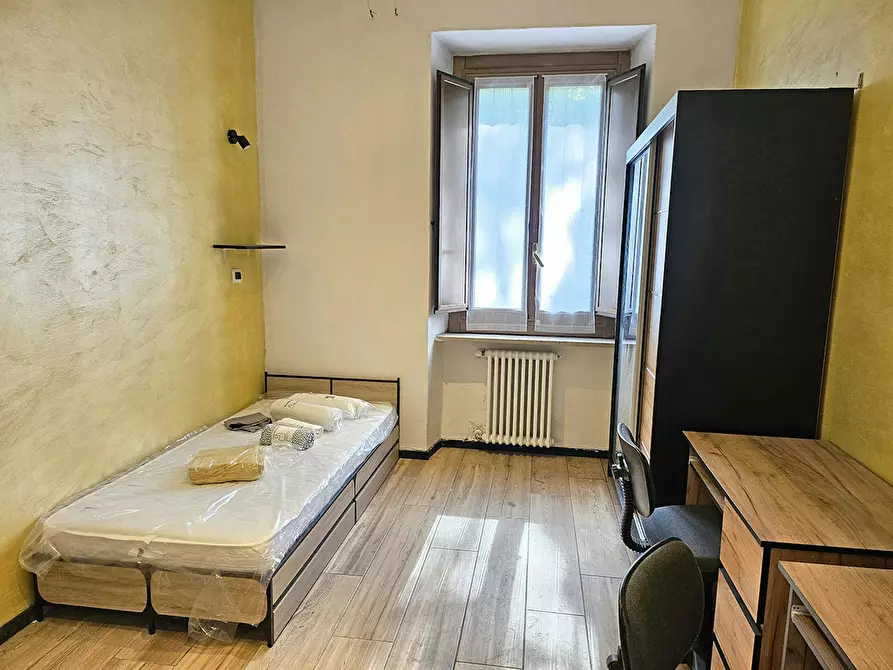 Immagine 8 di Camera condivisa in affitto  in Corso Novara a Torino