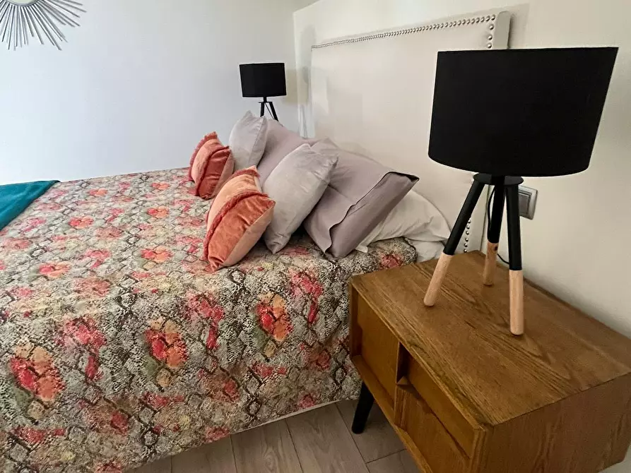 Immagine 4 di Appartamento in affitto  in Calle de Gómez de Mora a Madrid