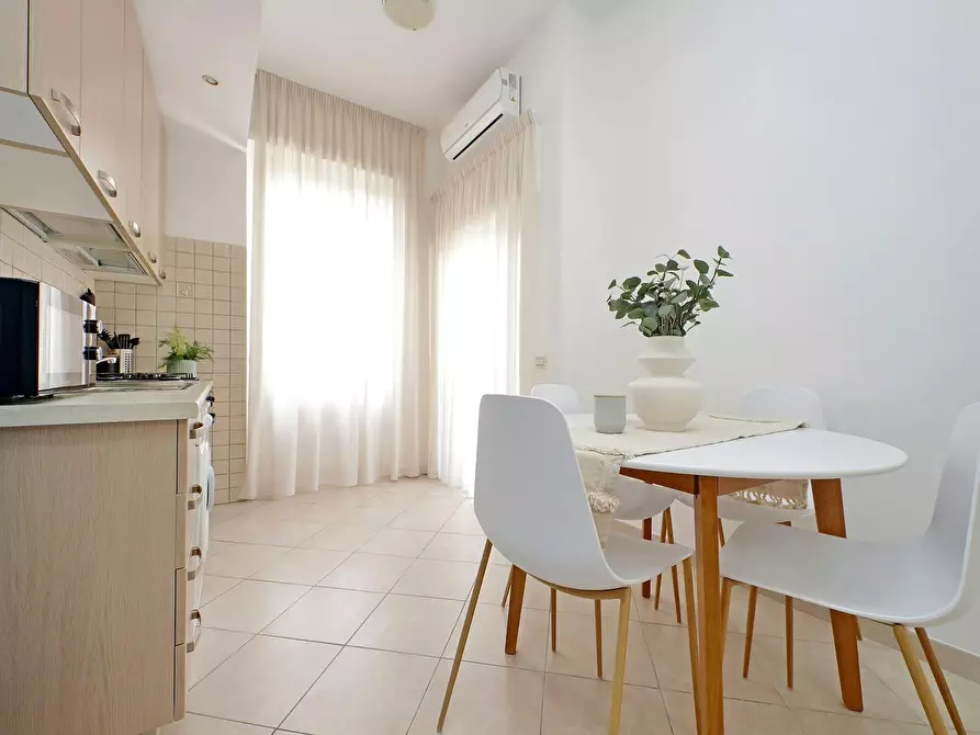 Immagine 6 di Appartamento in affitto  in Piazza G. Battista Grassi a Fiumicino