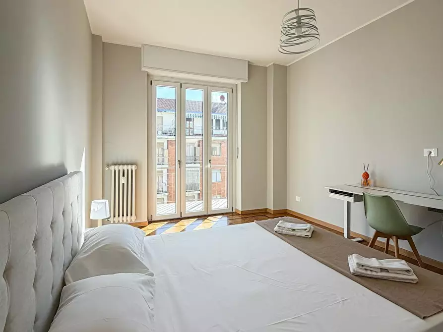 Immagine 10 di Camera in affitto  in Via Sondrio a Torino