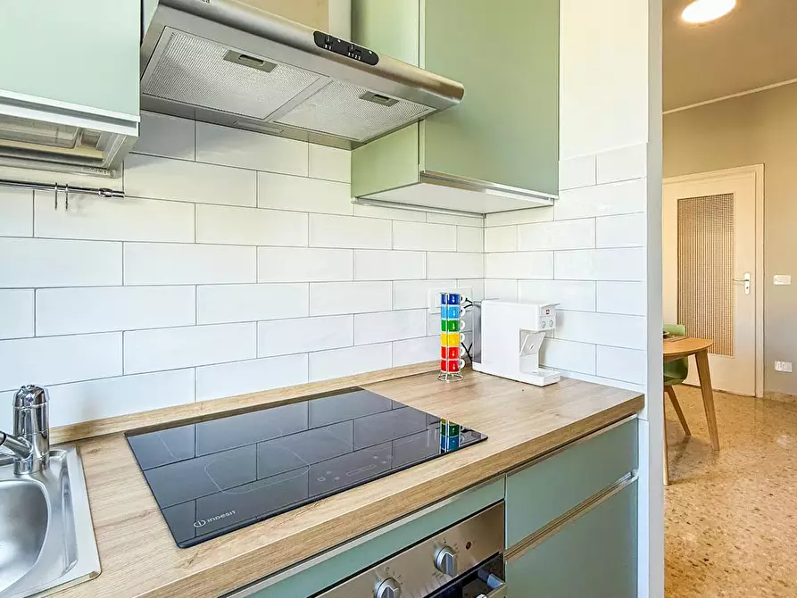 Immagine 9 di Camera in affitto  in Via Sondrio a Torino