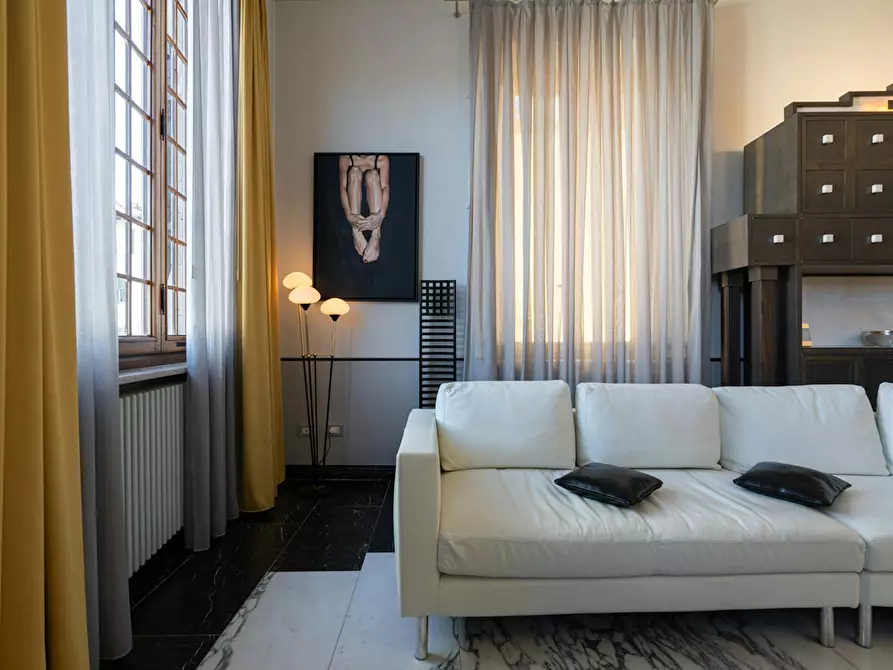 Immagine 4 di Appartamento in affitto  in Piazza San Michele a Lucca