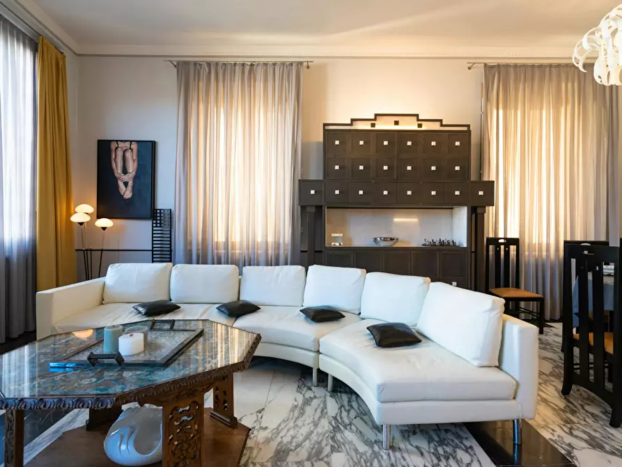 Immagine 1 di Appartamento in affitto  in Piazza San Michele a Lucca