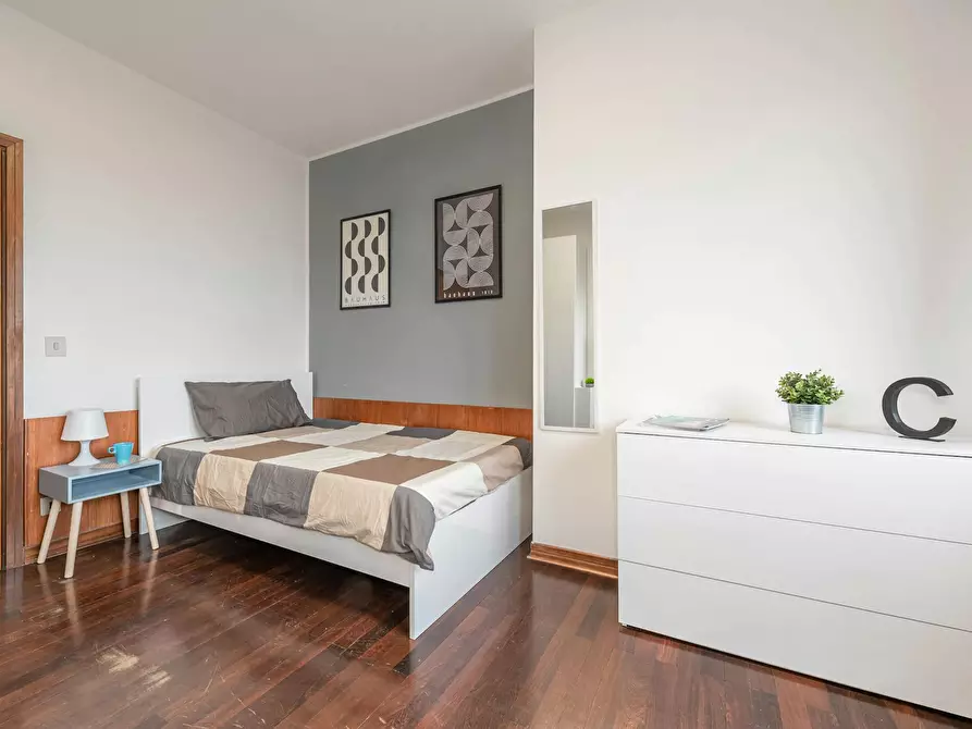 Immagine 2 di Camera in affitto  in Via Jacopo d'Avanzo a Padova