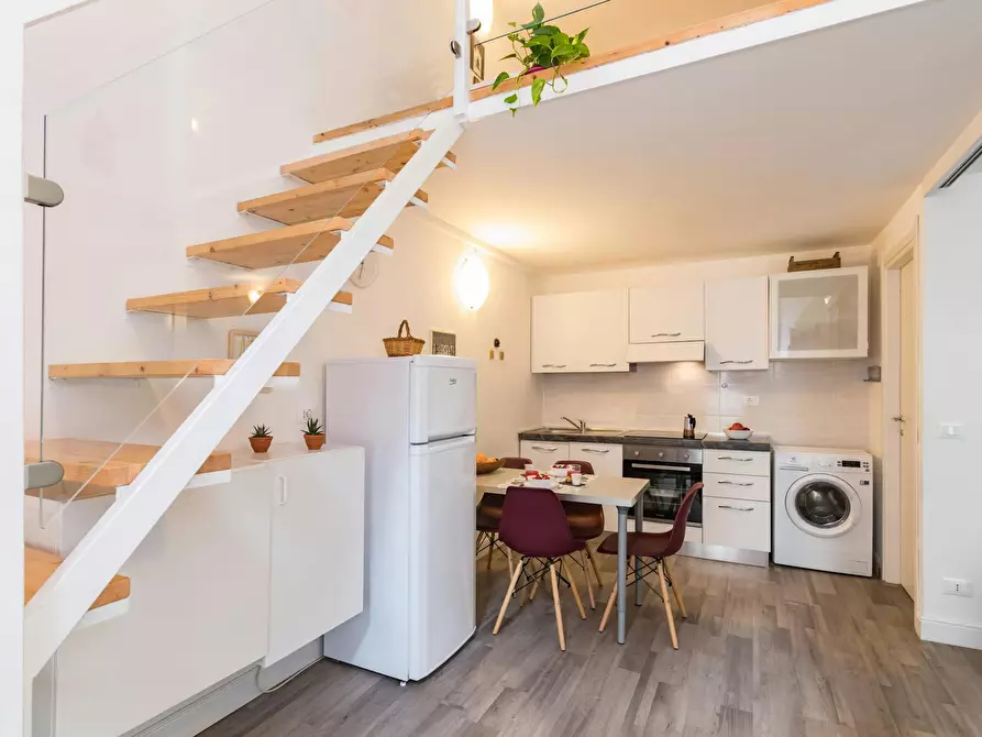 Immagine 5 di Appartamento in affitto  in Piazza Santa Giulia a Torino