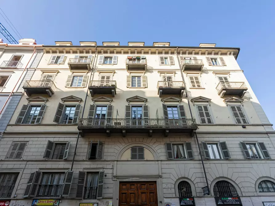 Immagine 6 di Appartamento in affitto  in Via Giulia di Barolo a Torino