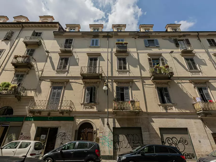 Immagine 2 di Appartamento in affitto  in Via delle Orfane a Torino
