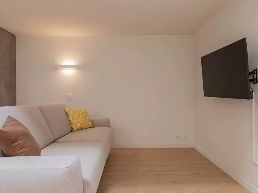 Immagine 6 di Appartamento in affitto  in Corso Francia a Torino