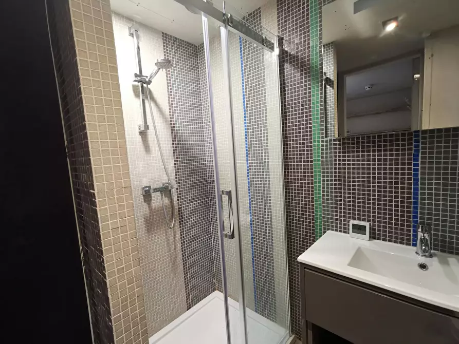 Immagine 4 di Appartamento in affitto  in Pontypool Place a Camberwell