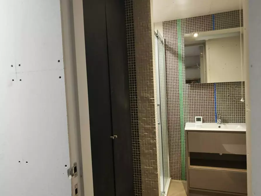 Immagine 8 di Appartamento in affitto  in Pontypool Place a Camberwell